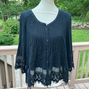 American Eagle Peasant Top lace